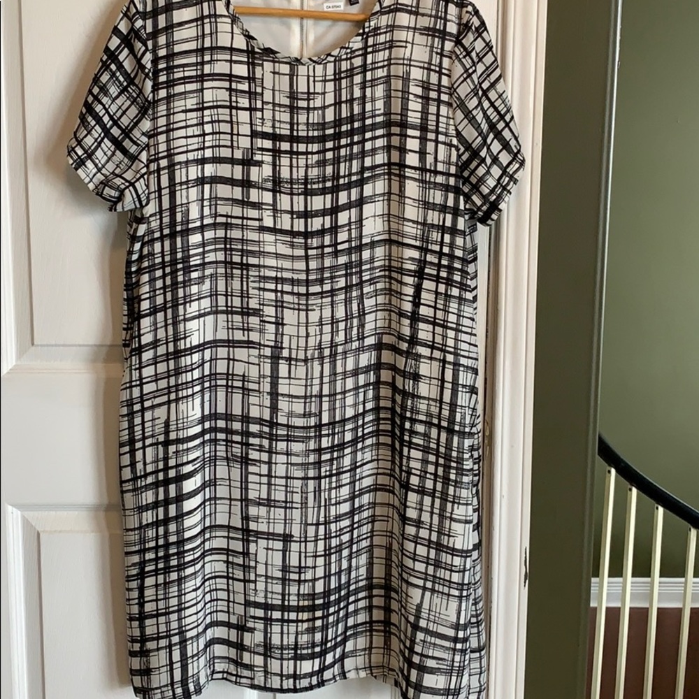 Black & white dress